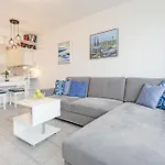 Апартаменты Strandhotel Schwalbennest 4*