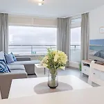 Апартаменты Strandhotel Schwalbennest