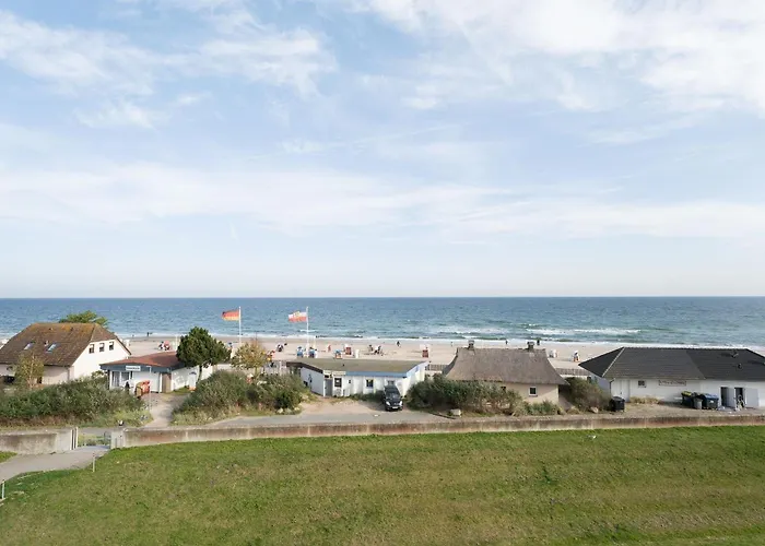 Strandhotel Schwalbennest 4*