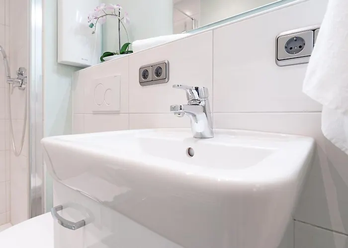 Strandhotel Schwalbennest 4*