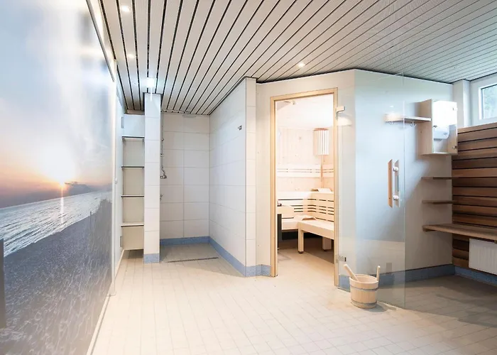 Strandhotel Schwalbennest 4*